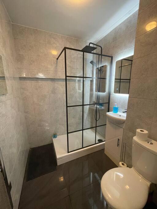 ברמינגהאם Broadway Suite - Newly Refurbished Stylish Apartment With Free Private Parking - Great Location מראה חיצוני תמונה